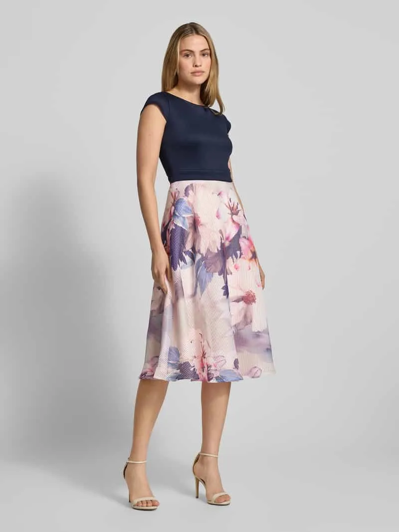 Swing Cocktailjurk met bloemenmotief marineblauw, foto 4