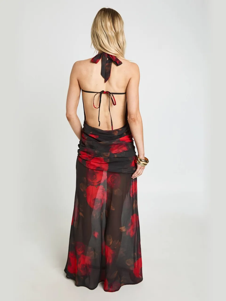 boohoo Dames Petite Chiffon Maxi Jurk Met Bloemenprint, Waterval Halslijn En Gedrapeerde Taille Detail zwart, foto 2