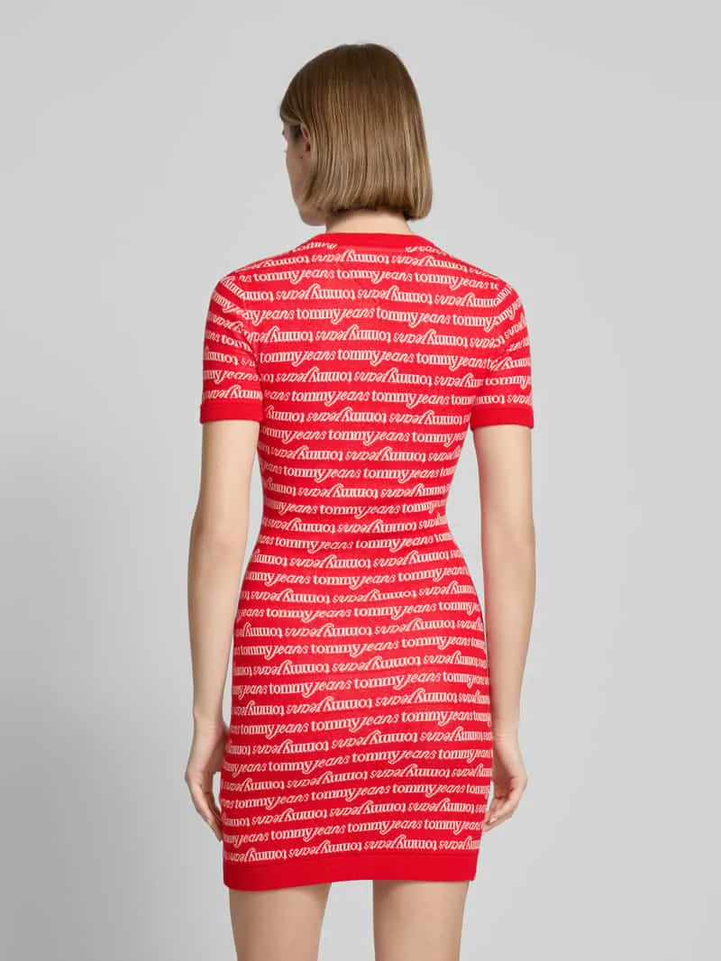 Tommy Jeans T-shirtjurk met ronde hals, model 'SCRIPT' rood, foto 3