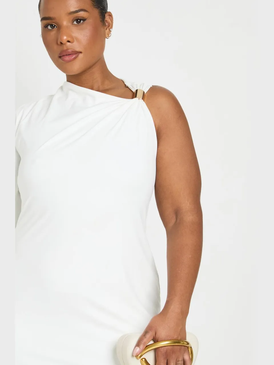 boohoo Dames Plus Dubbele Laag Asymmetrische Trim Detail Maxi Jurk ivoor, foto 4
