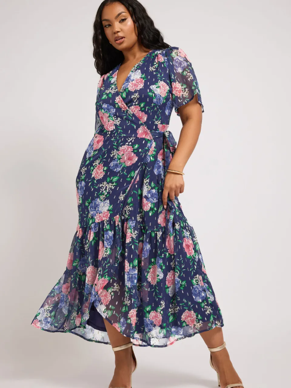 Yours London Midaxi Wikkeljurk Met Bloemenmotief In Metallic Donkerblauw Blue
