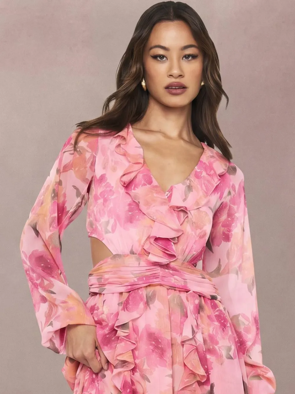 boohoo Dames Lange florale chiffon maxi-jurk met volumineuze mouwen roze, foto 4