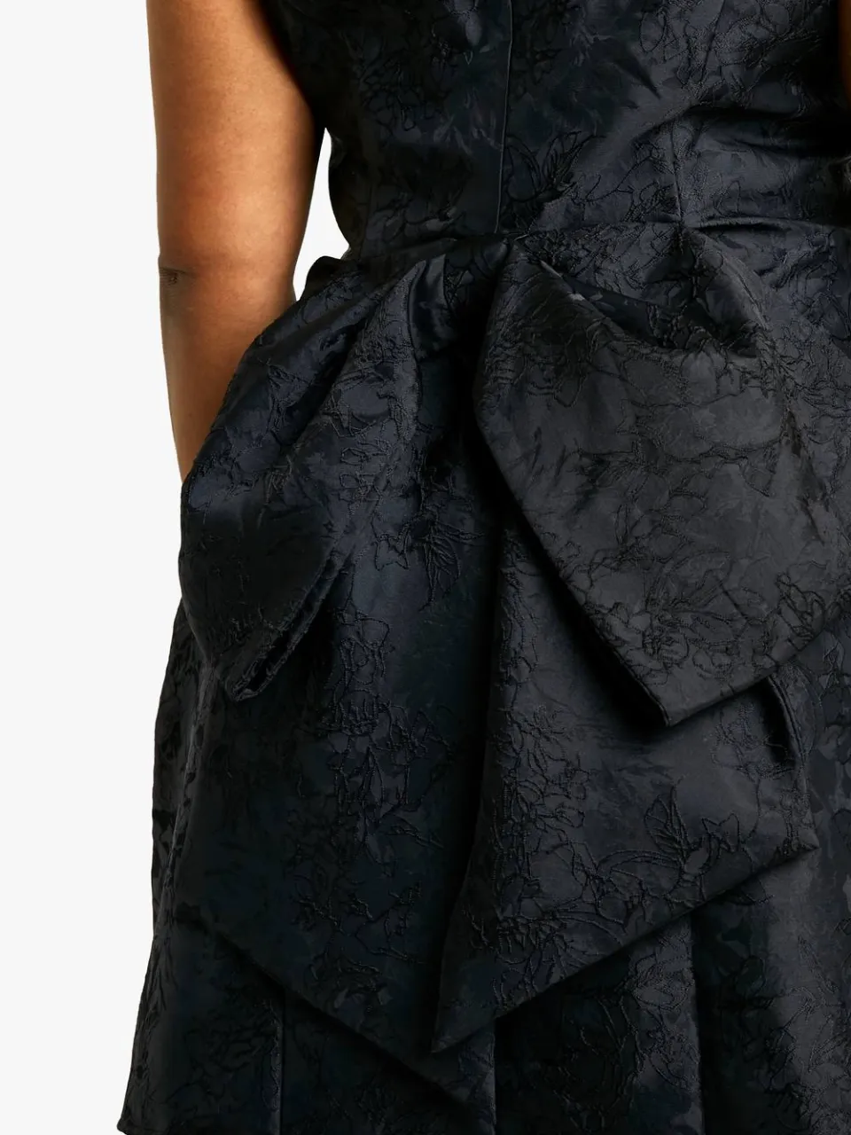boohoo Dames Plus Jacquard Jurk met Vierkante Hals en Skater Silhouette zwart, foto 4