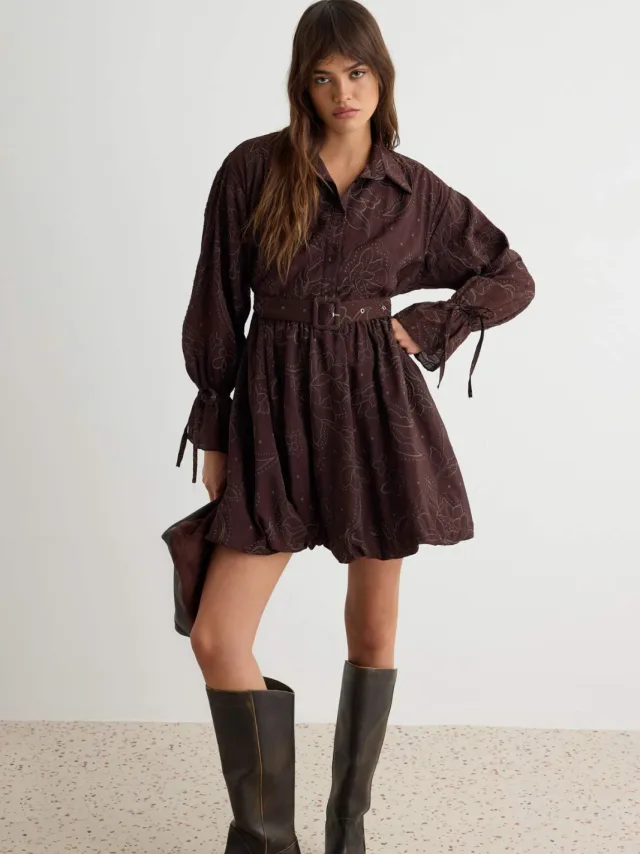 Trendyol TRENDYOLMİLLA Dames Bruin Effen Kort / Mini Lang Skater Jurken