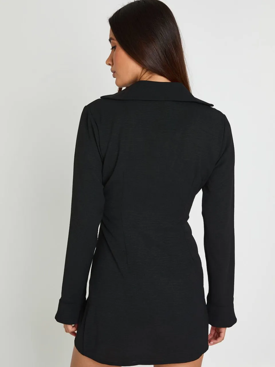 boohoo Dames Gehamerd Mini-jurk Met Knoopsluiting En Getailleerde Pasvorm zwart, foto 3