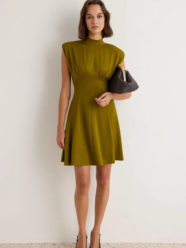 Trendyol TRENDYOLMİLLA Dames Groen Effen Kort / Mini Mouwloos Skater Jurken