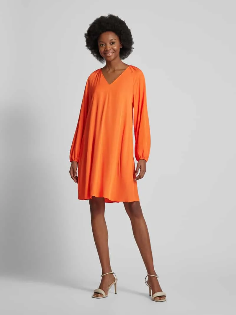 Marc O'Polo Knielange jurk van viscose met V-hals oranje, foto 4