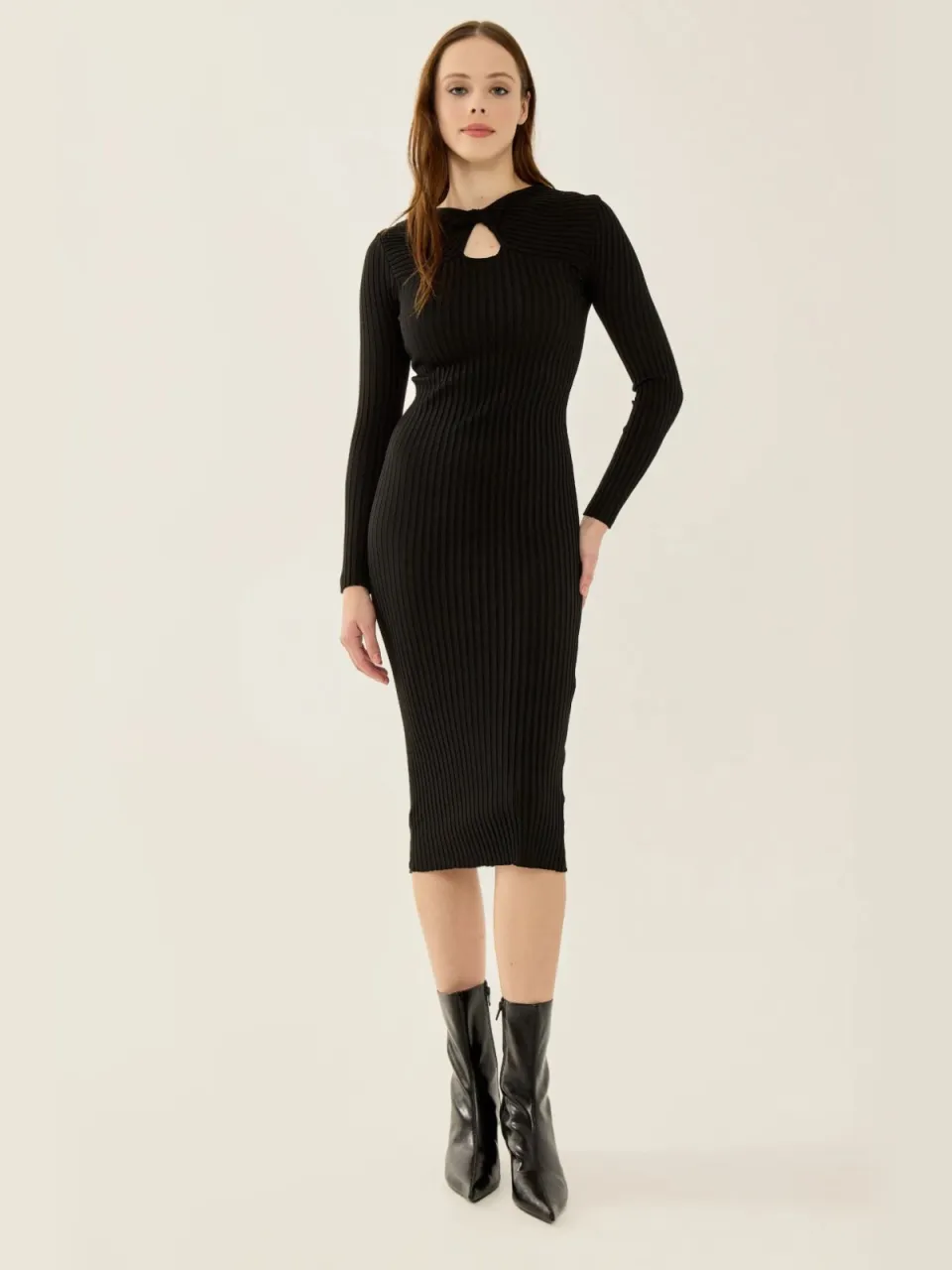 Hiccup Geribbelde Gebreide Midi-jurk met Choker Kraag zwart, foto 2