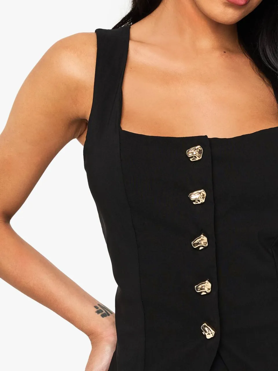 boohoo Dames Mini-jurk Met Gouden Knopen In Giletmodel, foto 4