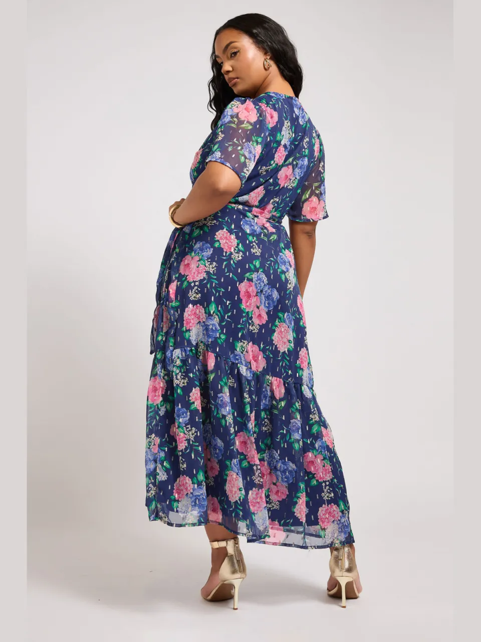 Yours London Midaxi Wikkeljurk Met Bloemenmotief In Metallic Donkerblauw blauw, foto 4