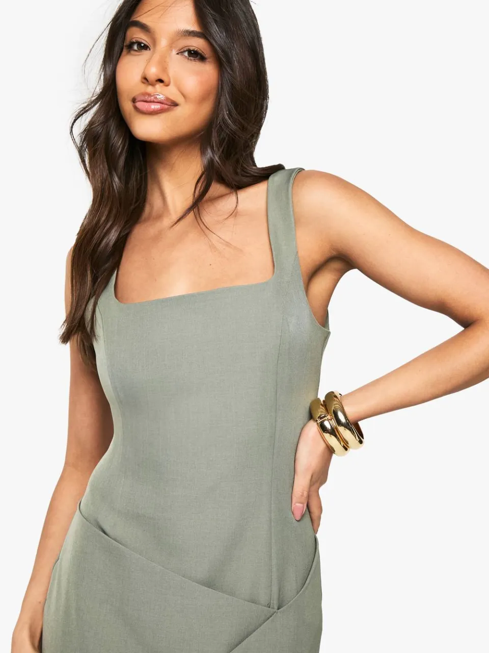 boohoo Dames Op maat gemaakte mouwloze mini-jurk met wrapzoomdetail kaki, foto 3