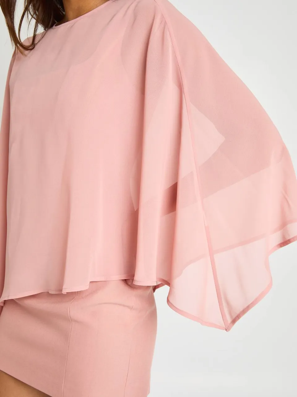 boohoo Dames Mini Jurk Met Corset Detail En Chiffon Cape roos, foto 4