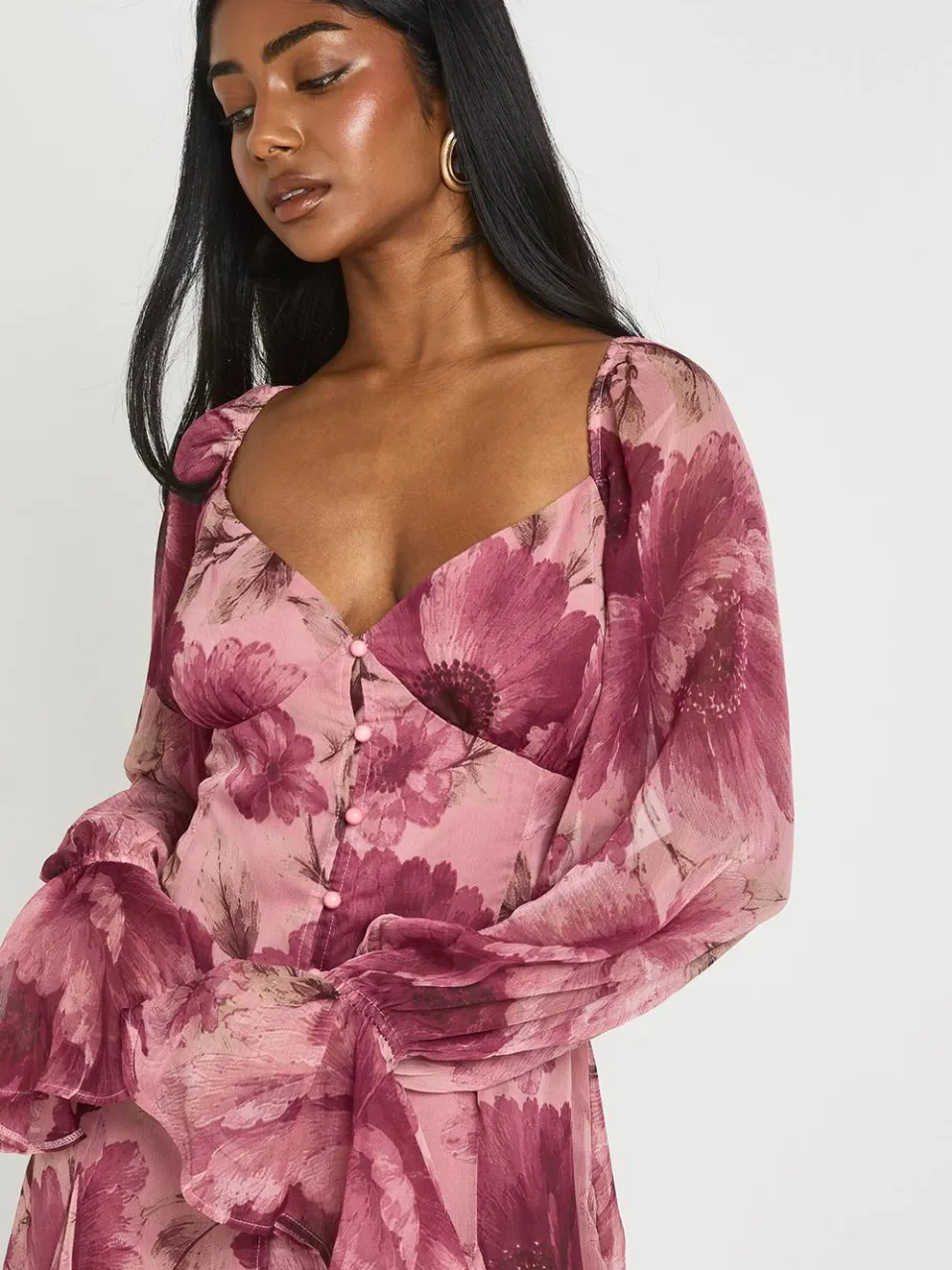 boohoo Dames Gestructureerde Chiffon Bloemen Godet Zoom Mini Jurk roos, foto 4