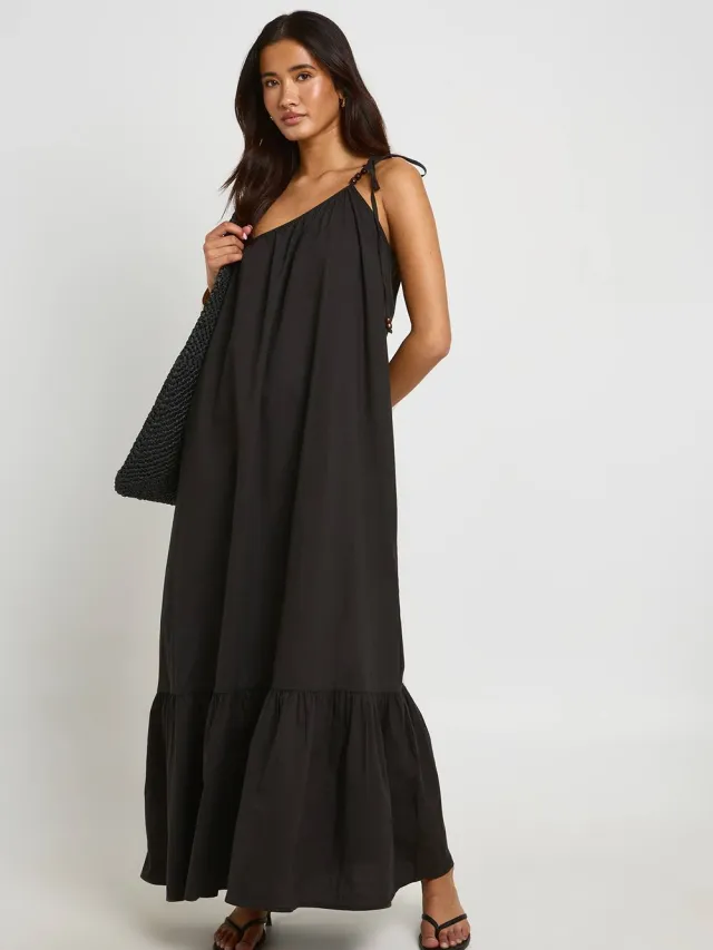 boohoo Dames Gesmockte Maxi Jurk Met Kralenband En Éen Schouder Zwart
