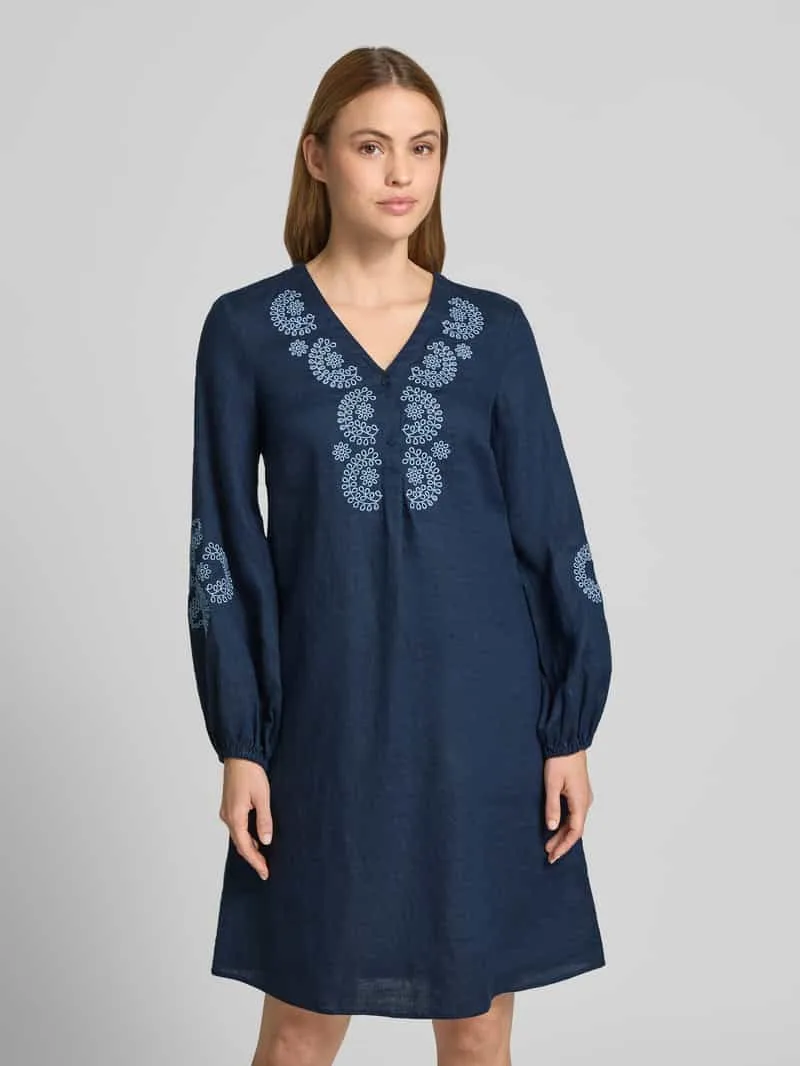 Emily Van den Bergh Knielange tuniekjurk met ajourwerk marineblauw, foto 4