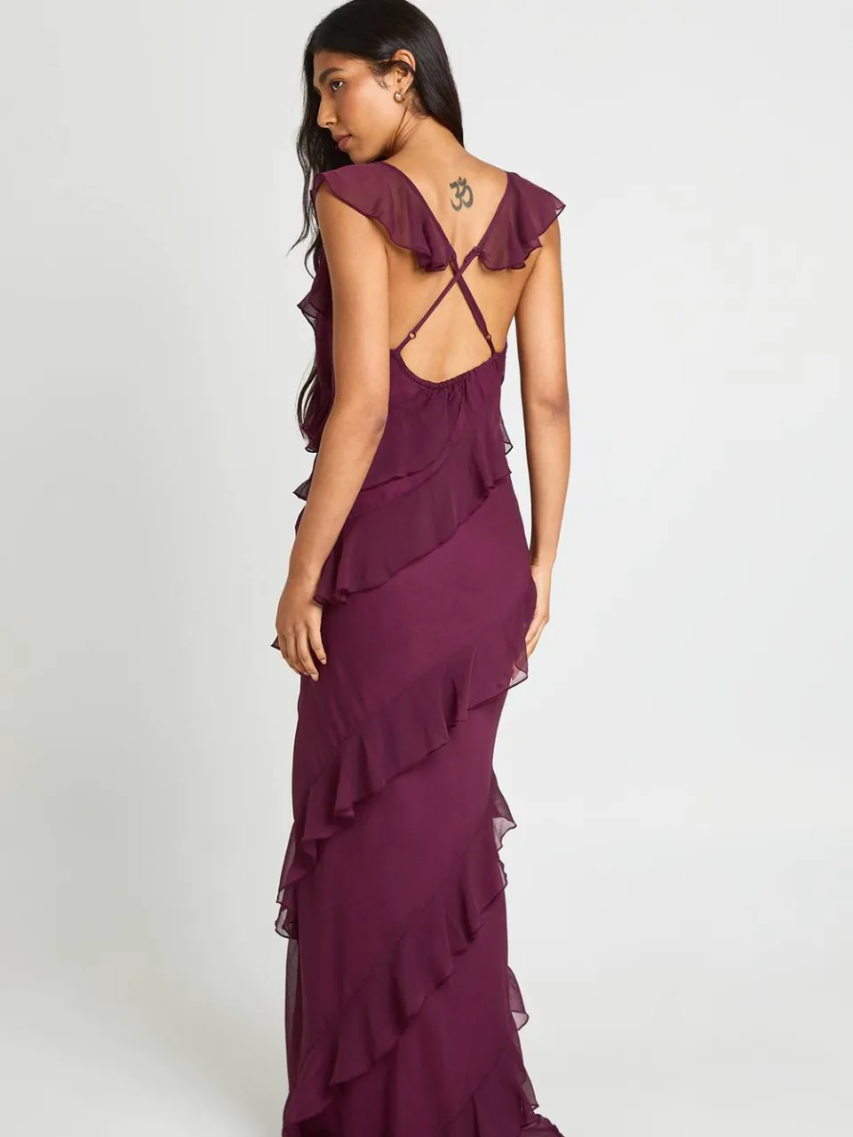 boohoo Dames Lange Chiffon Ruffle Maxi Jurk Tot Op De Grond fig, foto 2