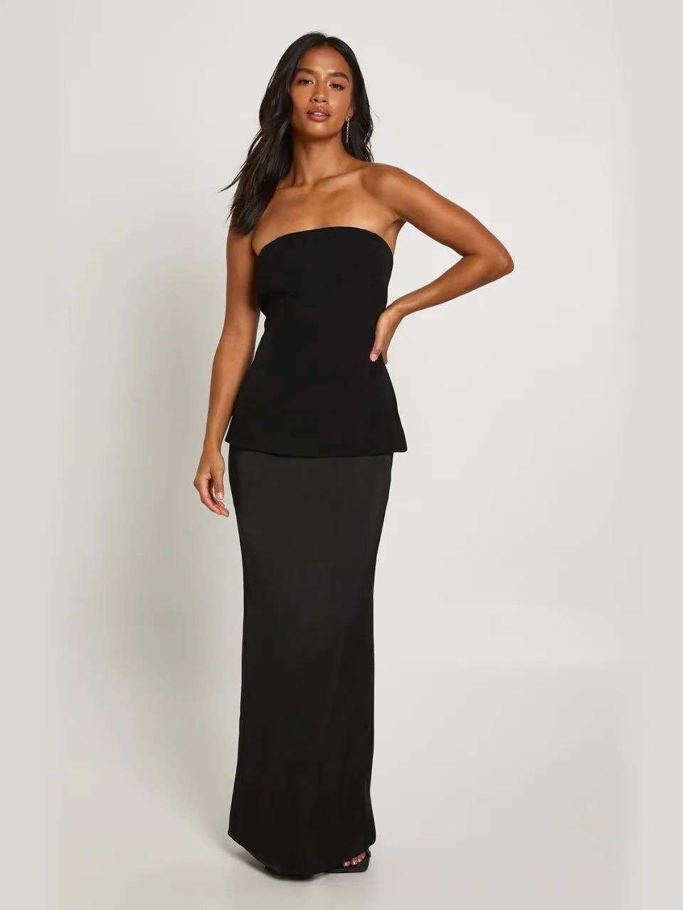 boohoo Dames Petite Bandeau 2 in 1 Maxi-jurk zwart, foto 2