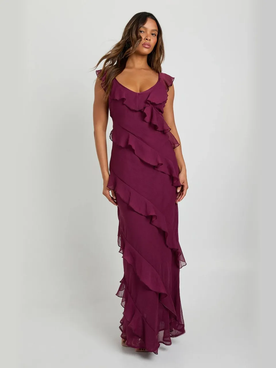 boohoo Dames Chiffon ruche bandjes maxi-jurk Wijn
