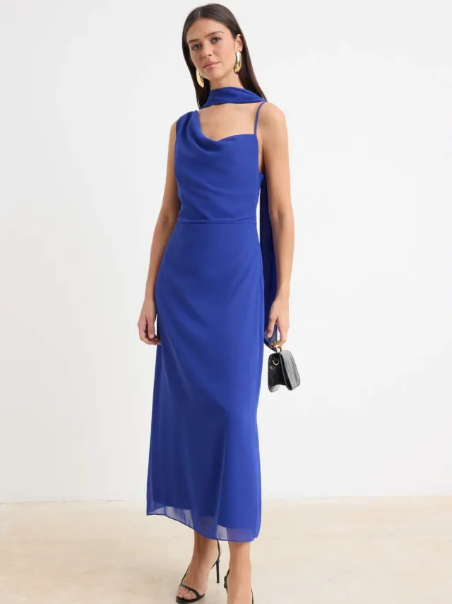 Trendyol TRENDYOLMİLLA Dames Blauw Effen Maxi Mouwloos Recht Jurken Kobaltblauw