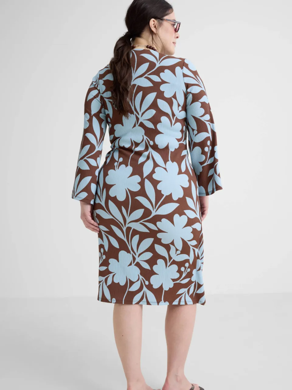GREAT LOOKS crinkle jurk met bloemenprint blauw/bruin, foto 4