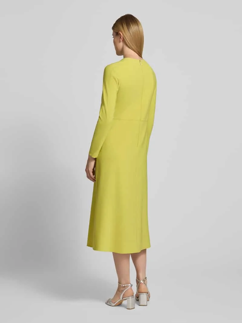 Marc Cain midi-jurk met druppelvormige hals appeltjesgroen, foto 3