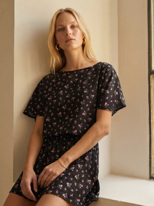 Trendyol TRENDYOLMİLLA Dames Zwart Bloemen Kort / Mini Kort Skater Jurken, foto 2