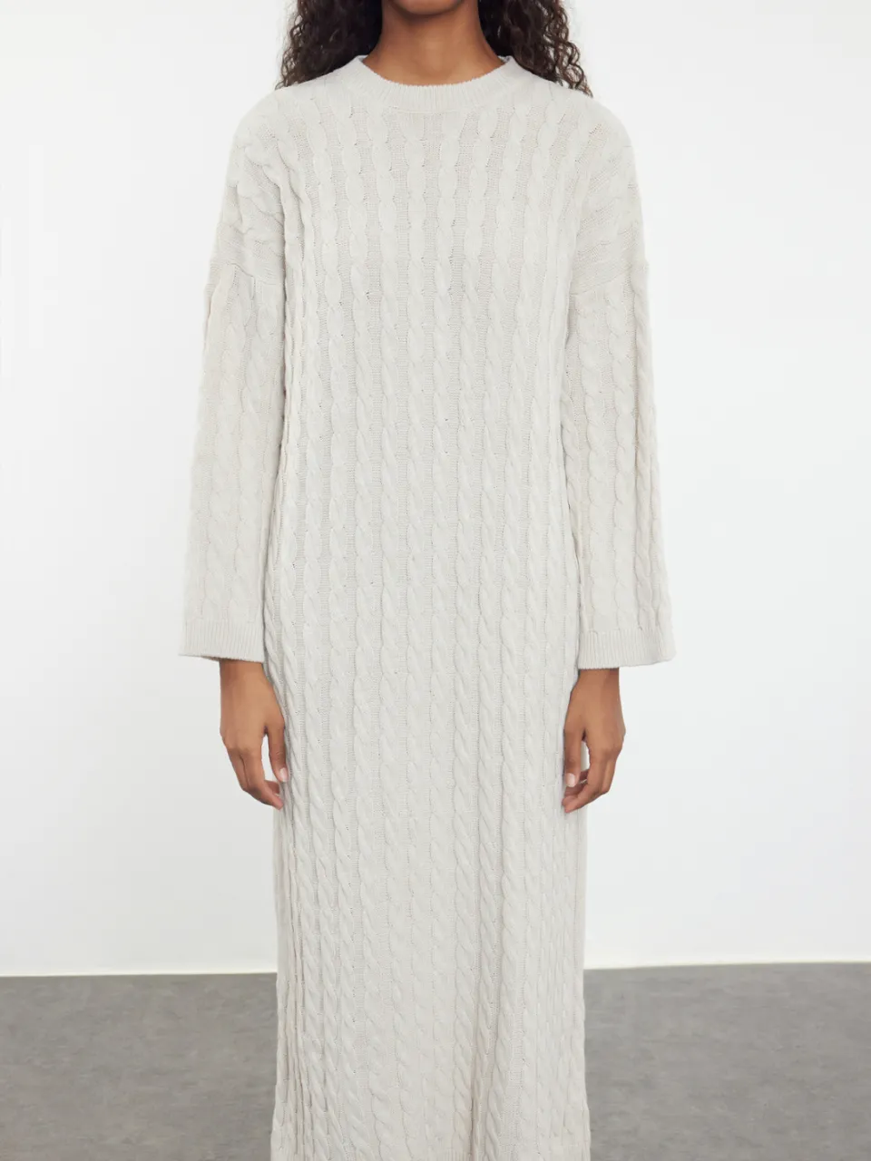 Trendyol TRENDYOLMİLLA Dames Grijs Kabelgebreid Maxi Lang Casual Recht Jurken Gebroken wit