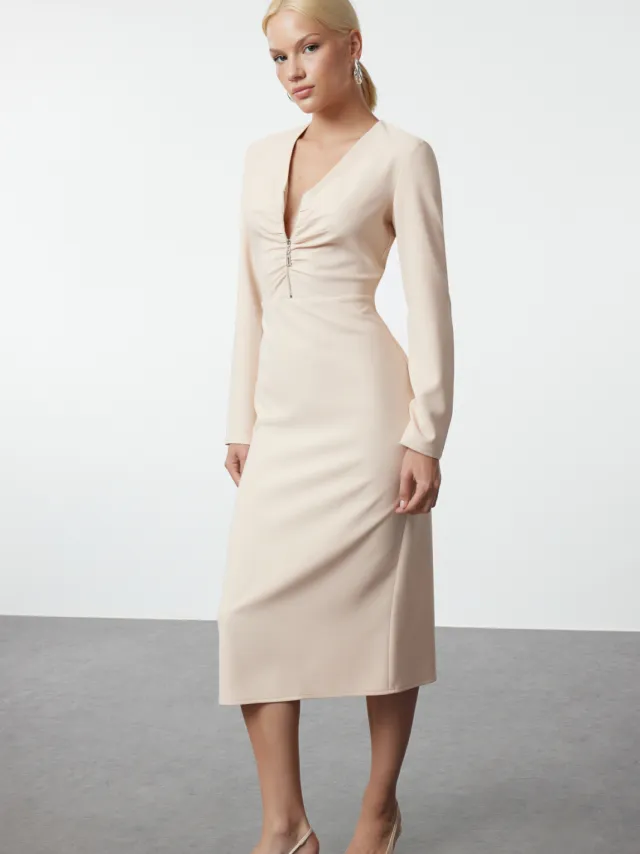 Trendyol TRENDYOLMİLLA Dames Beige Effen Midi Lang Avond / Dagelijks Bodycon Jurken Gebroken wit