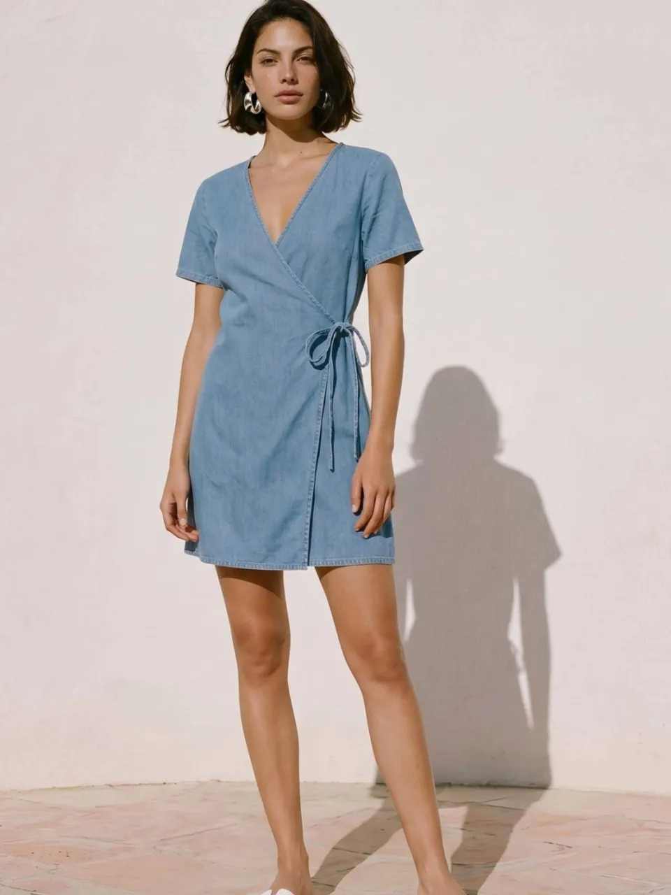 Vero Moda katoenen korte wikkeljurk - lichtblauw, foto 3