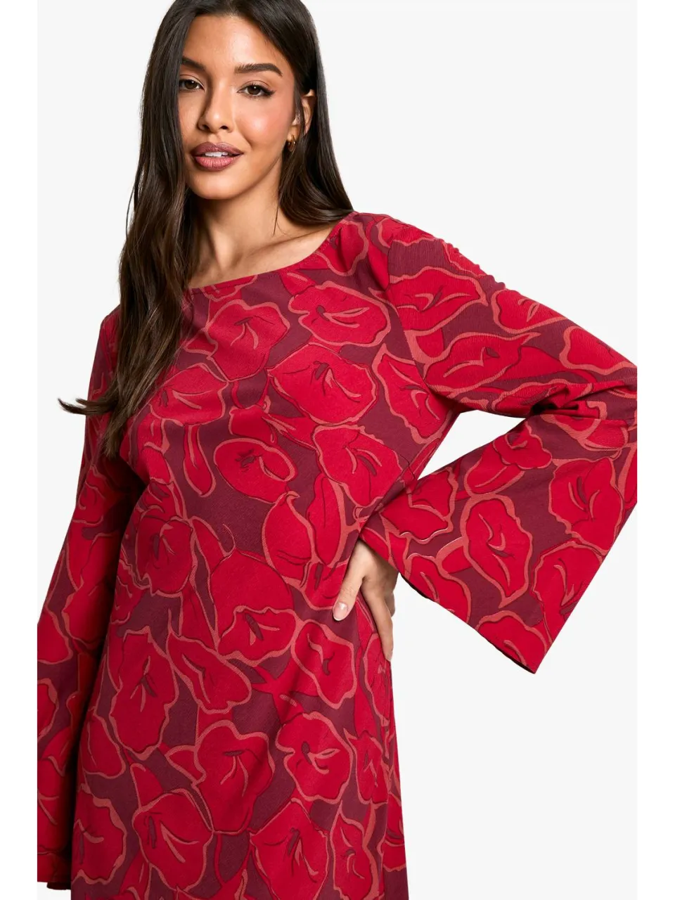 boohoo Dames Floral Flare Sleeve Maxi Dress wijn, foto 3