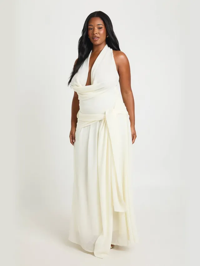 boohoo Dames Plus Chiffon Extreme Waterval Hals Strikband Taille Maxi Jurk Ecru