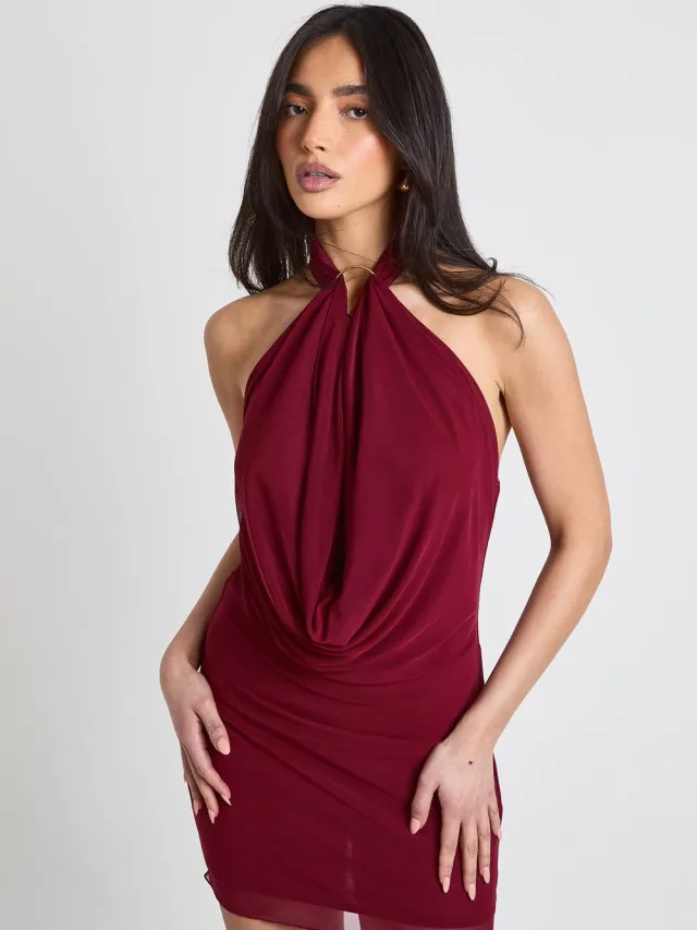 boohoo Dames Strakke Halterneck Mini Jurk Met Gouden Afwerking Bordeaux Rood