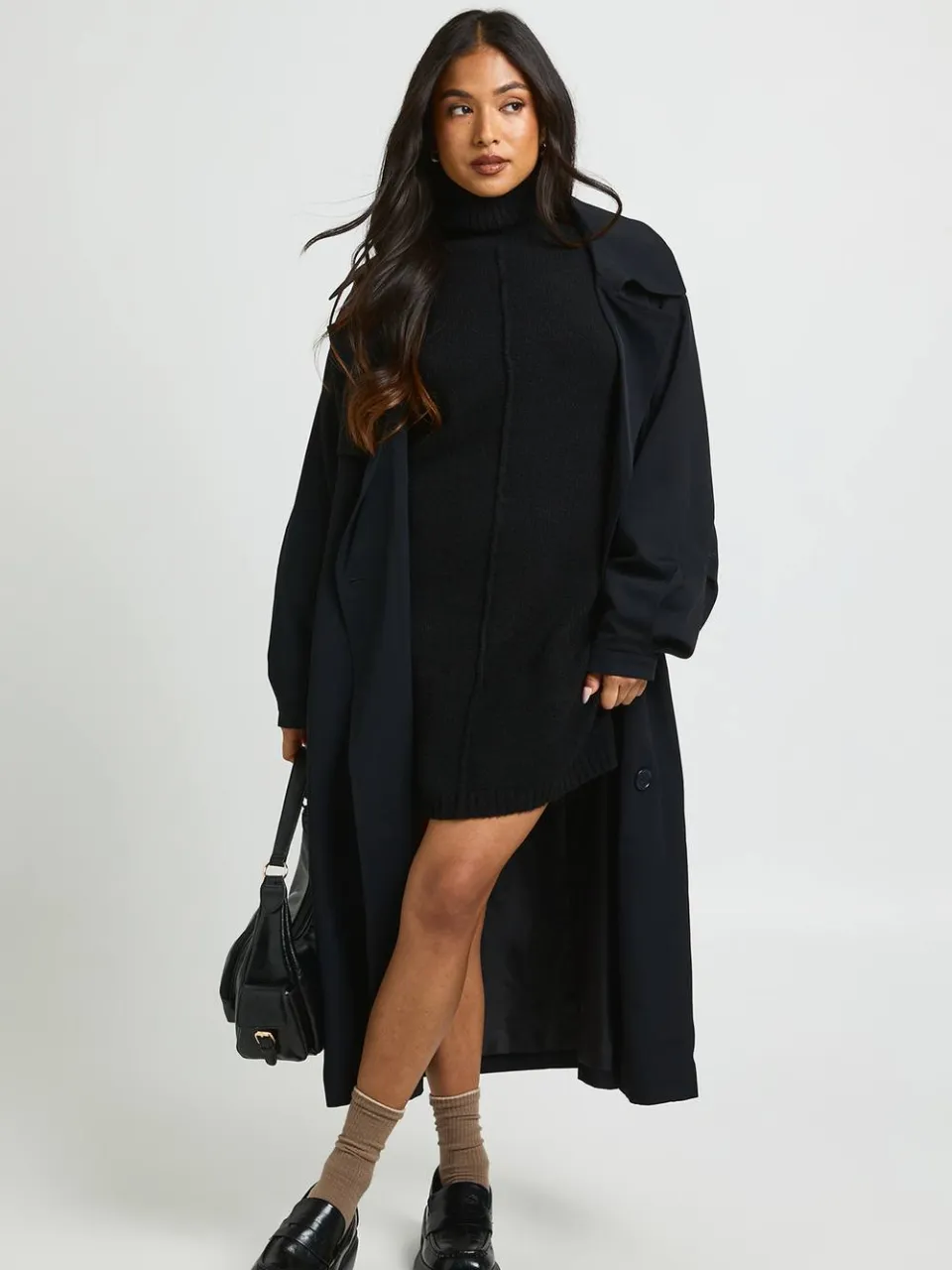 boohoo Dames Petite Gebreide Mini-jaspjurk Met Hoge Kraag En Naaddetail Zwart