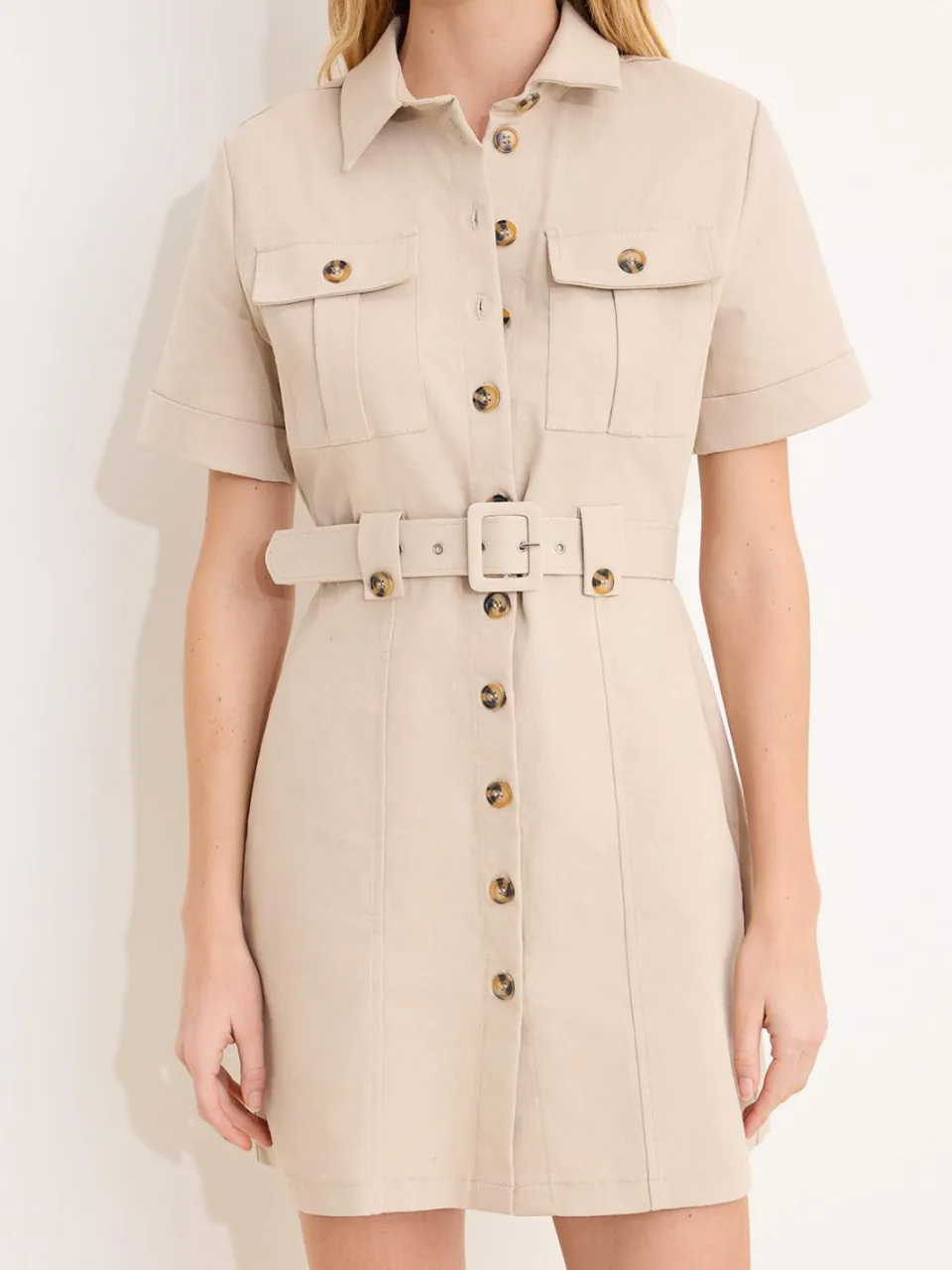 Trendyol TRENDYOLMİLLA Dames Beige Effen Kort / Mini Kort Casual Blousejurk Jurken, foto 2