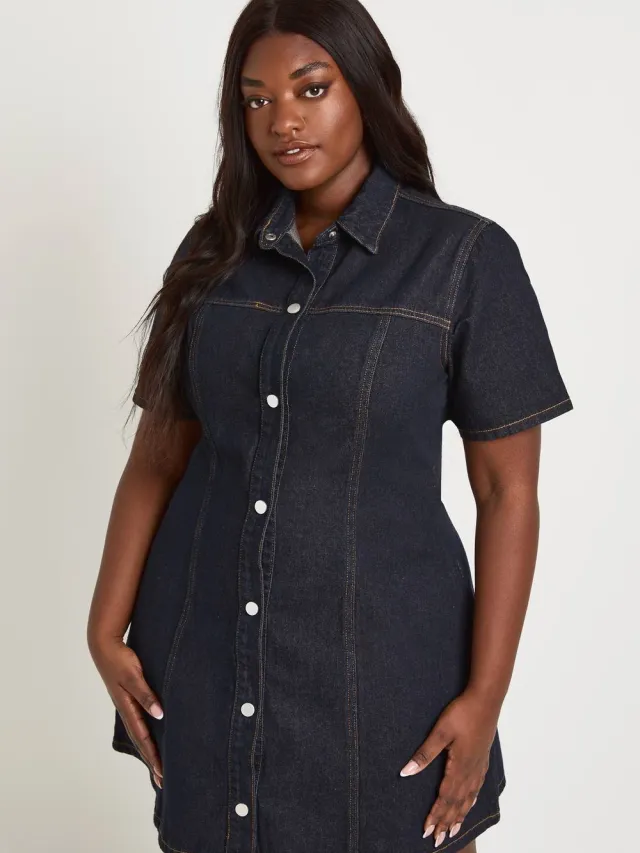 boohoo Dames Plus Korte Mouw Denim Jurk Met Getailleerde Taille Indigo