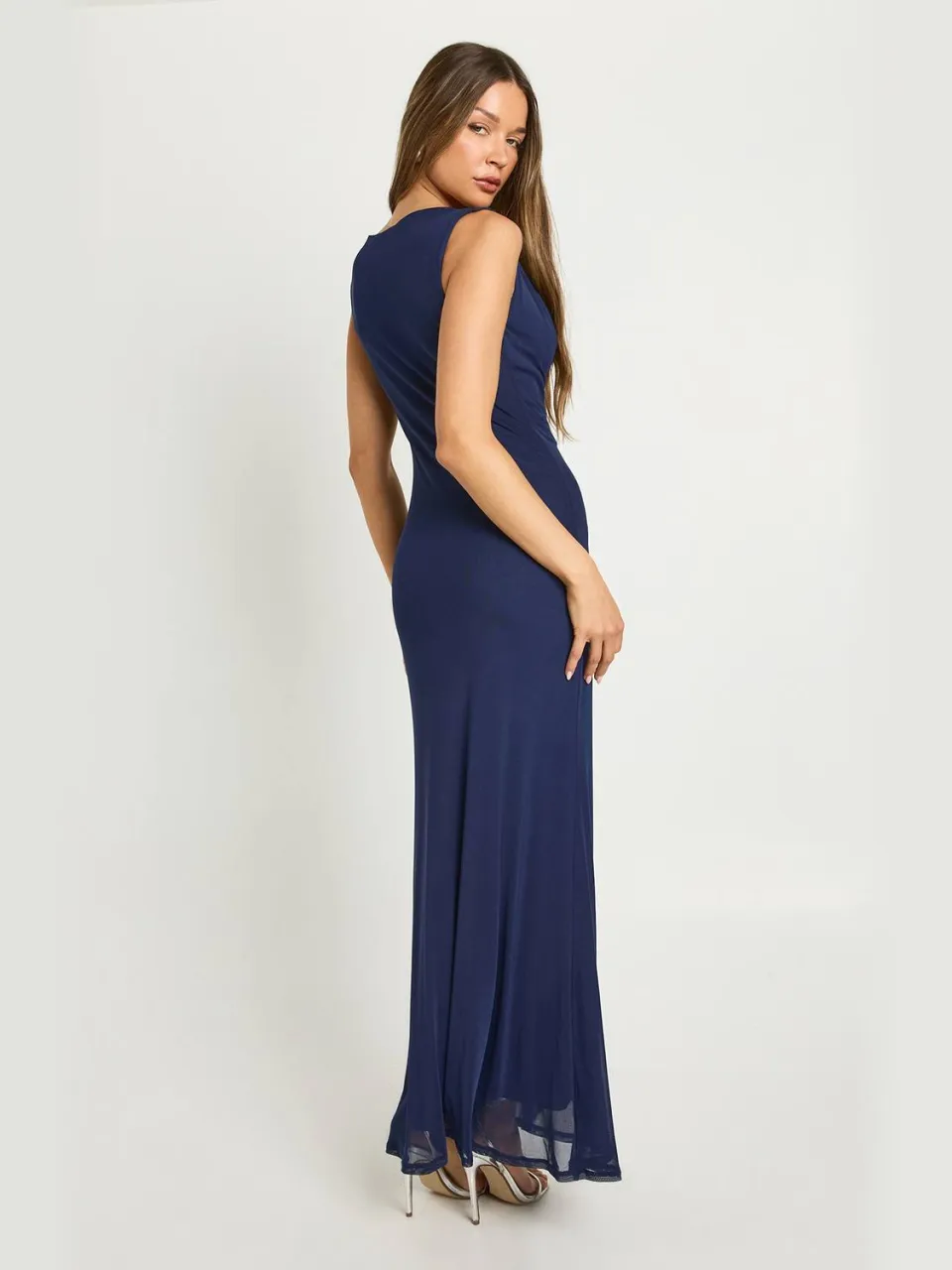 boohoo Dames Maxi-jurk in column-stijl met cowl-hals en gaasstof marineblauw, foto 2