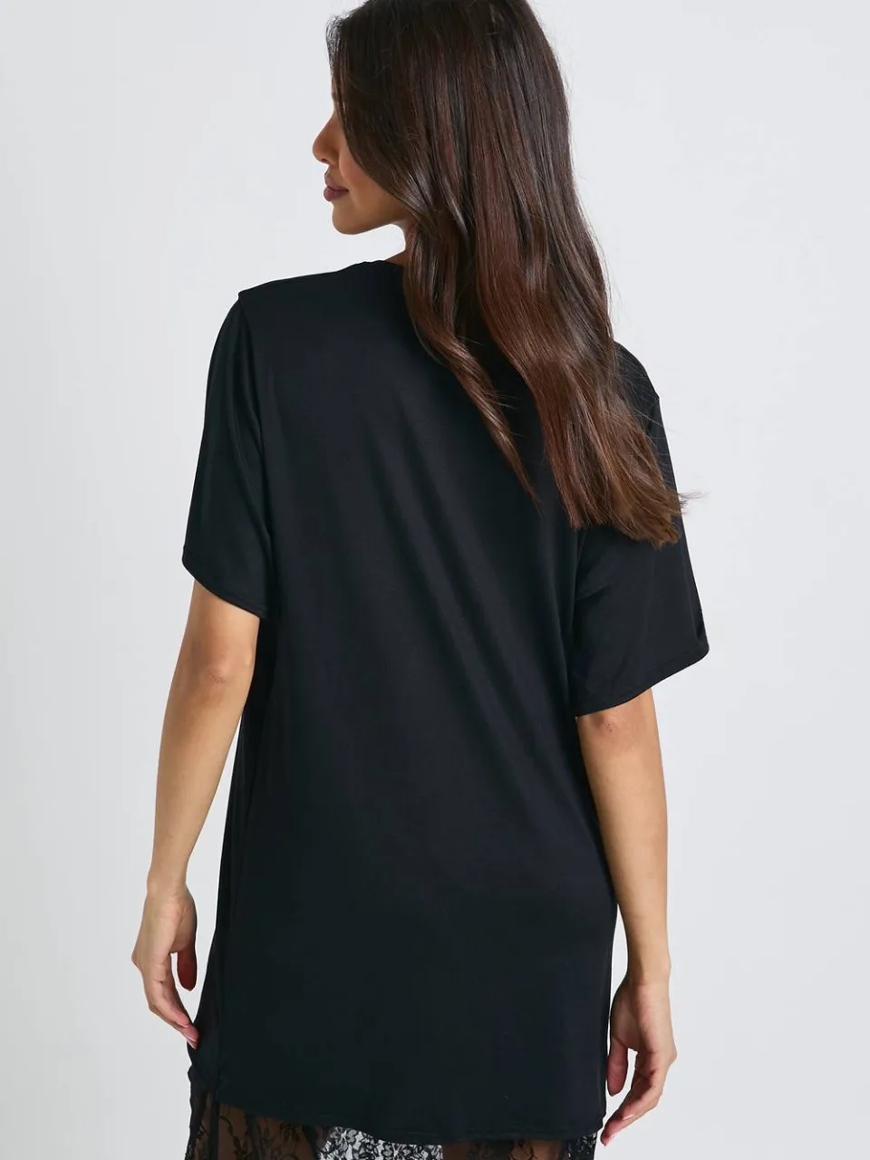 boohoo Dames Midaxi T-shirtjurk met kanten details zwart, foto 2