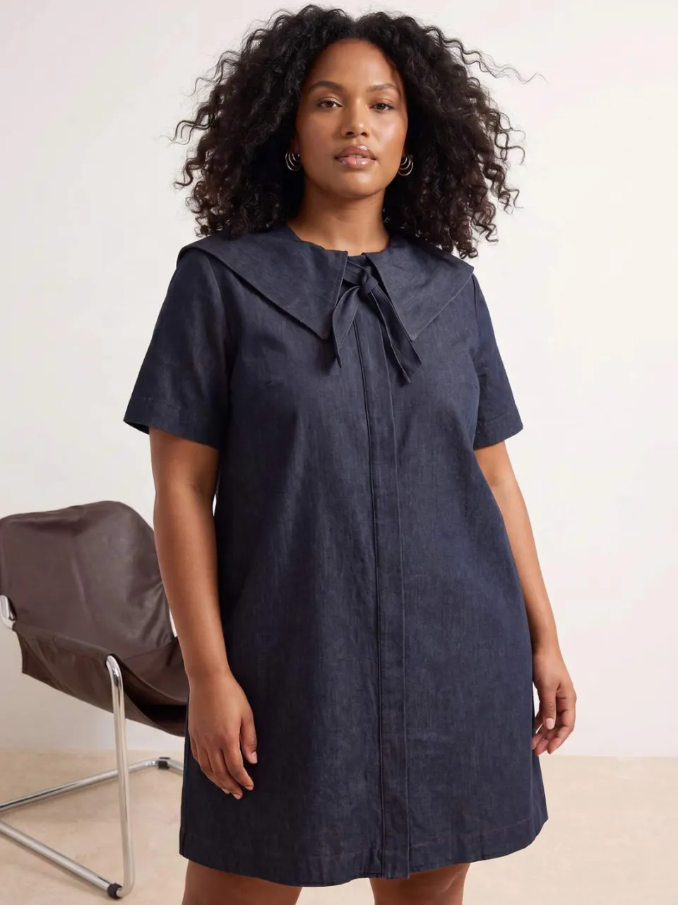 Trendyol Curve Dames Donkerblauw Effen Kort / Mini Kort Recht Grote maten Jurk marineblauw/blauw, foto 2