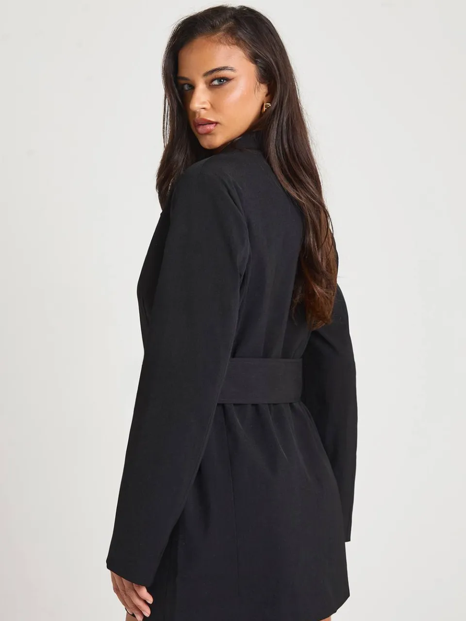 boohoo Dames Oversized gesp op maat gemaakte blazerjurk zwart, foto 2