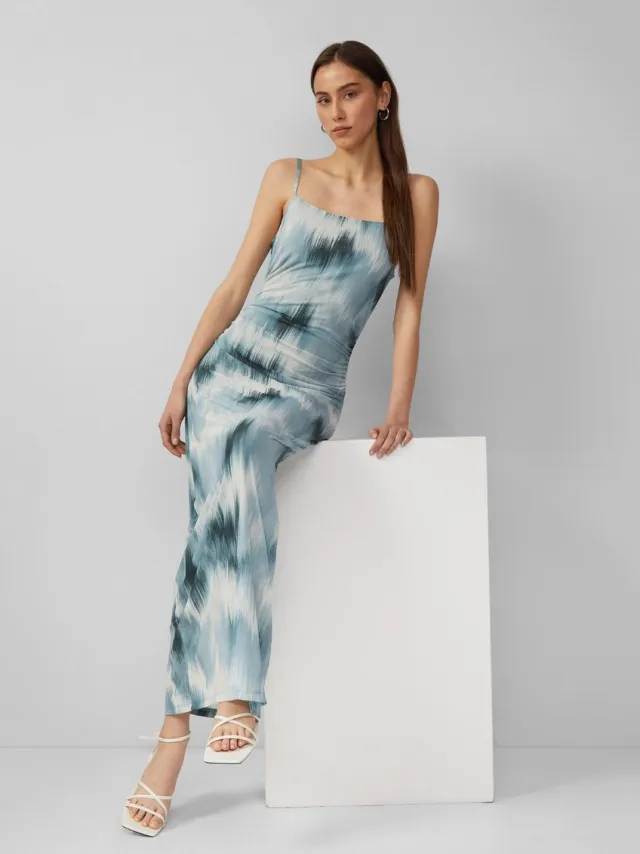 QS female - Smalle mesh jurk met print all-over saliegroen