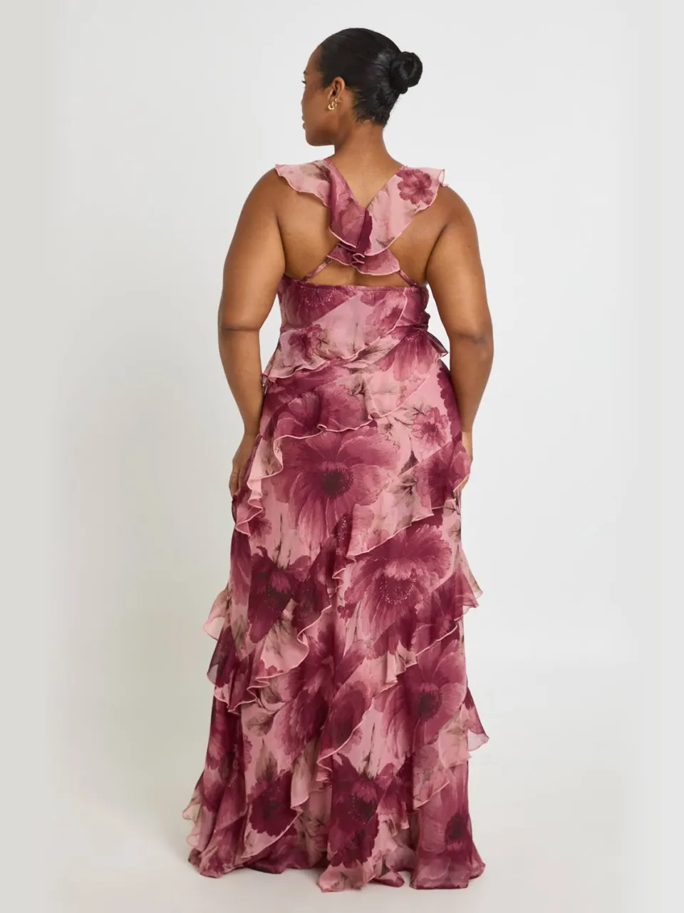 boohoo Dames Plus Bloemen Ruches Maxi Jurk roos, foto 2