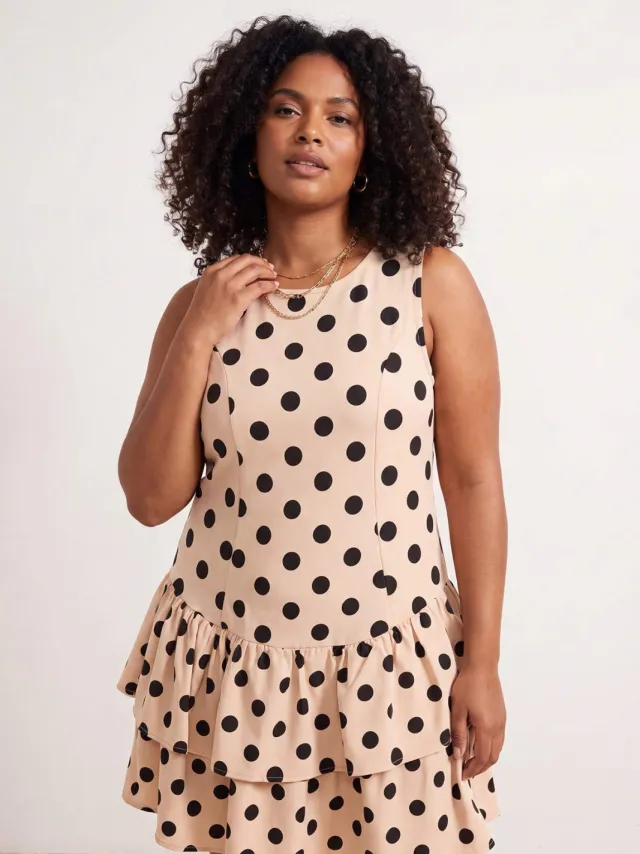 Trendyol Curve Dames Ecru Stippen Kort / Mini Mouwloos Skater Grote maten Jurk
