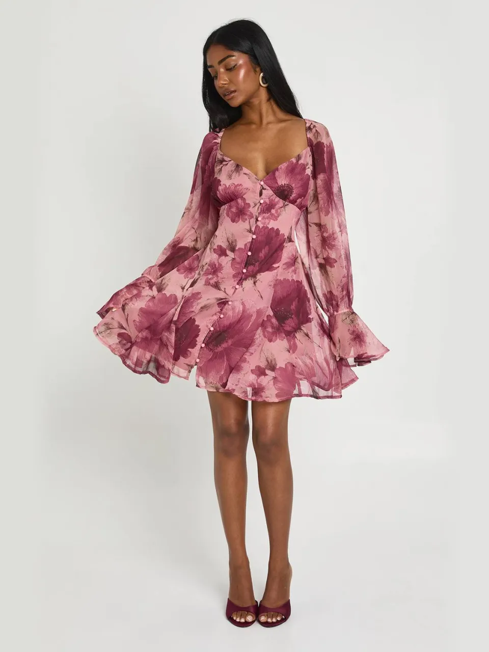 boohoo Dames Gestructureerde Chiffon Bloemen Godet Zoom Mini Jurk roos, foto 3
