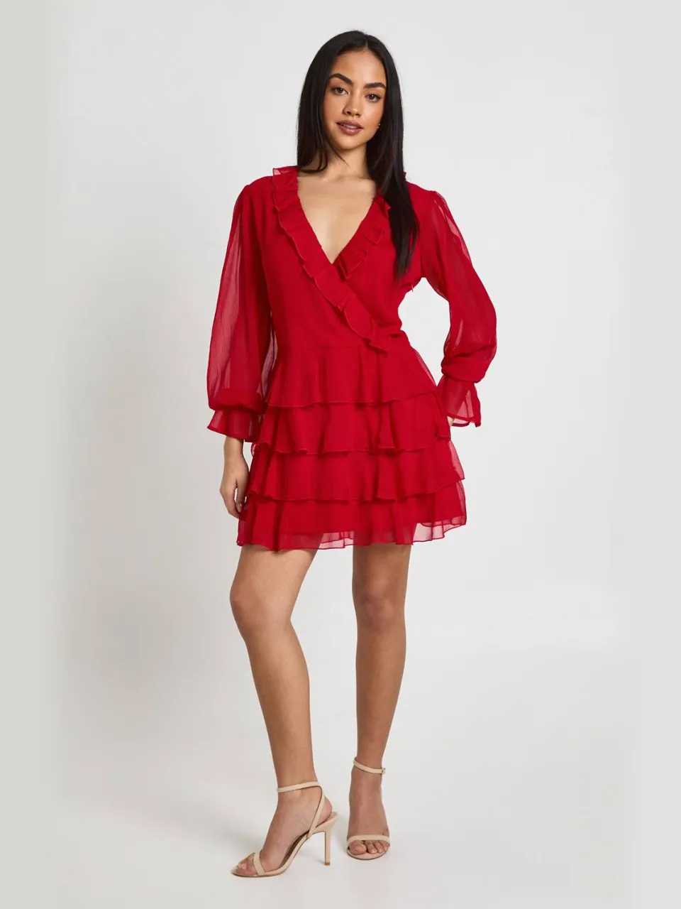 boohoo Dames Chiffon Mini Jurk met Ruffle Details rood, foto 3