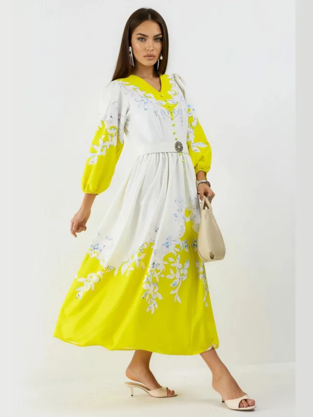MSN Collection Bloemen Maxi Jurk met V-hals en Knoopdetails Veelkleurig