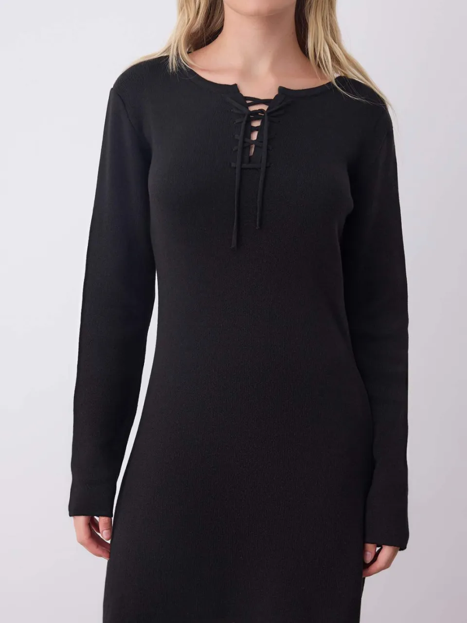 Trendyol TRENDYOLMİLLA Dames Zwart Effen Extra Kort / Super Mini Lang Casual A-lijn Jurken, foto 2