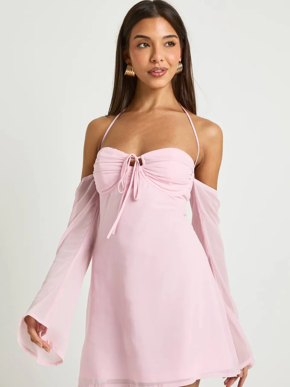boohoo Dames Chiffon Mini Jurk met Lange Mouwen roze, foto 3