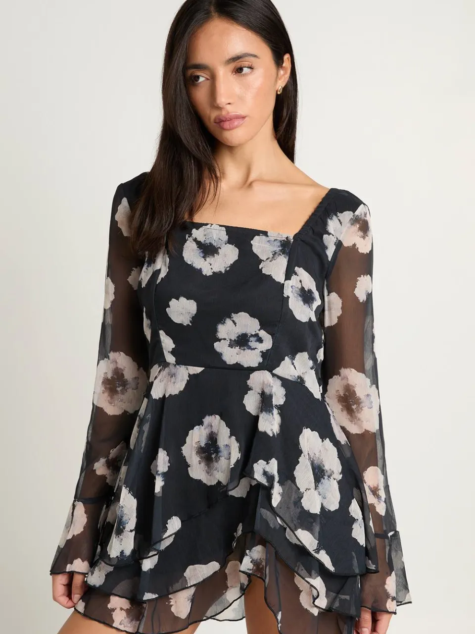 boohoo Dames Bloemen Chiffon Skaterjurk zwart, foto 4