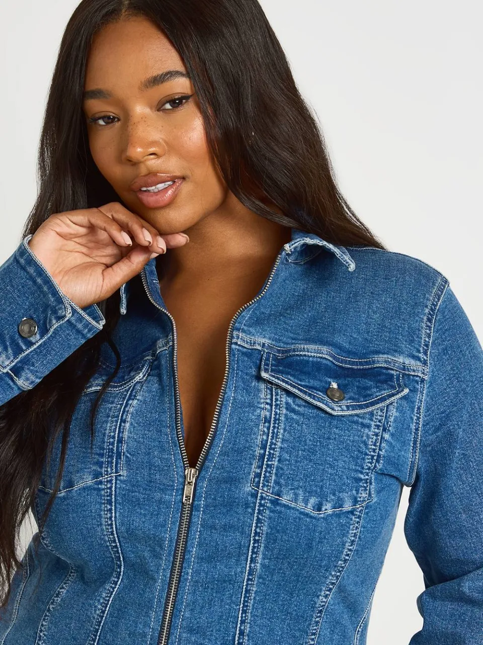 boohoo Dames Plus Denim Zip Up Shiftjurk, foto 4