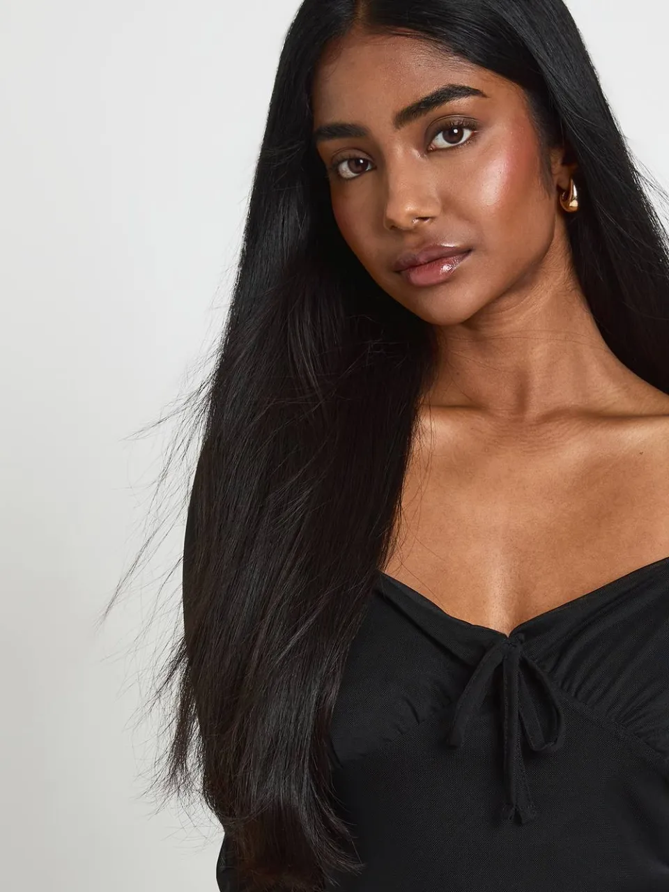 boohoo Dames Mesh Skater Jurk Met Vierkante Hals En Ruches Zoom zwart, foto 4